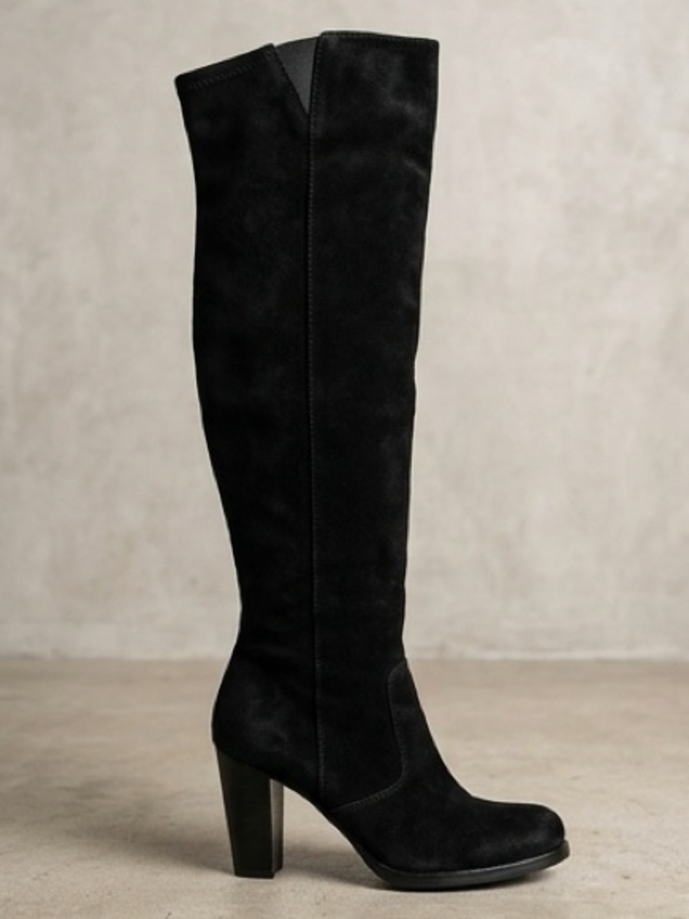 Steve Madden over the knee black suede boots size 8 Great Condition